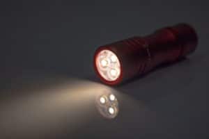 Wurkkos TS10 EDC Flashlight LEDs on bright